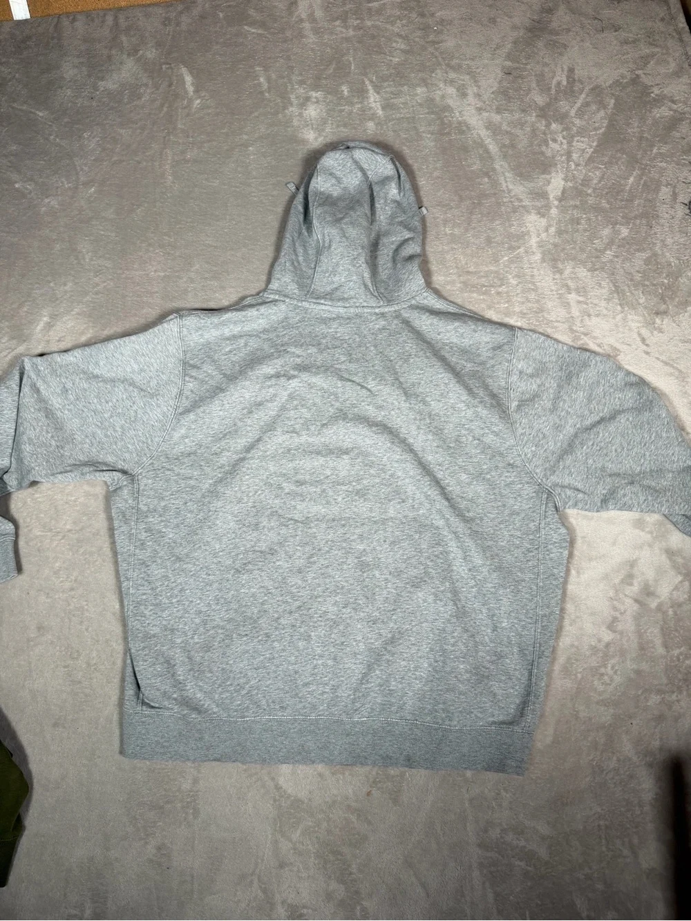 Nike Gray Men's Pullover Hoodie with Small White Swoosh